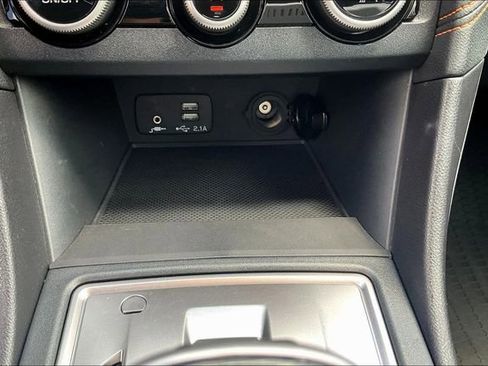 Used 2023 Subaru Crosstrek 2.0i Premium image 33