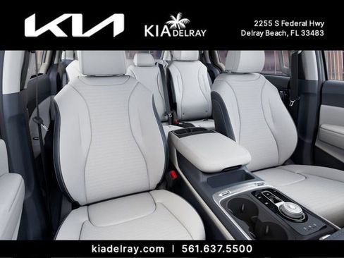 New 2026 Kia Carnival SX Prestige FWD image 15