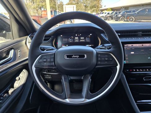 New 2026 Jeep Grand Cherokee Limited w/ Limited Altitude Package image 13