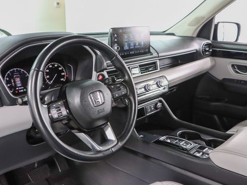 Used 2024 Honda Pilot EX-L image 22