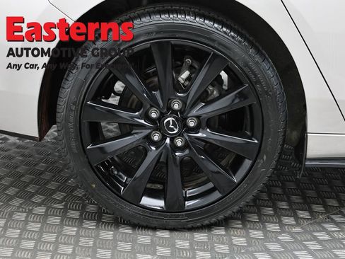 Used 2024 MAZDA MAZDA3 s image 31