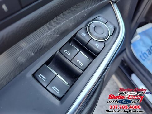 Used 2024 Cadillac XT4 Premium Luxury FWD image 20