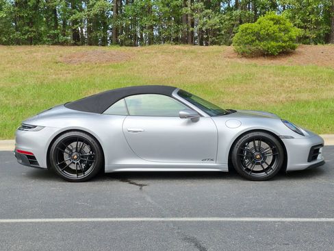 Certified 2023 Porsche 911 Carrera 4 GTS AWD/4WD image 31