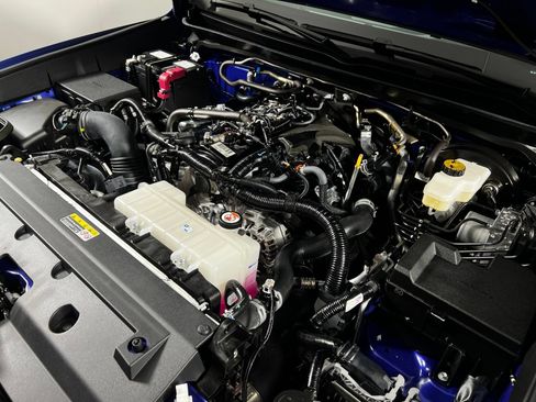 Certified 2025 Toyota Tacoma TRD Sport AWD/4WD image 11
