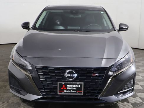 Used 2024 Nissan Altima 2.5 SR FWD image 7