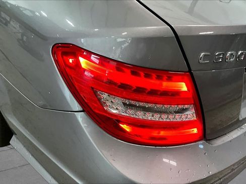 Used 2013 Mercedes-Benz C 300 4MATIC Sedan image 28