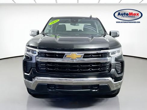 Used 2023 Chevrolet Silverado 1500 LT AWD/4WD image 6