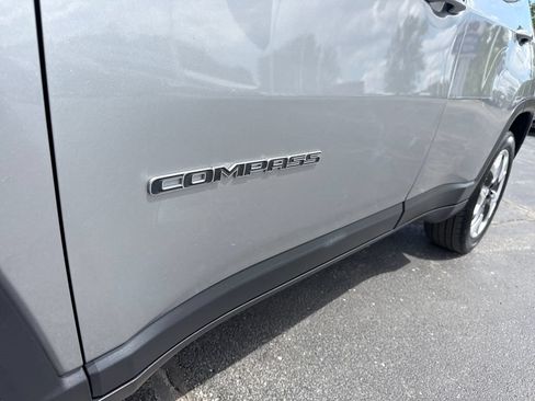 Used 2020 Jeep Compass Limited AWD/4WD image 21