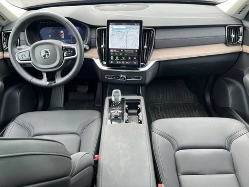 New 2026 Volvo XC90 B6 Plus w/ Protection Package Premier AWD/4WD image 26