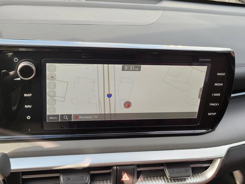 Used 2024 Kia K5 GT-Line w/ GT-Line Premium Package image 11