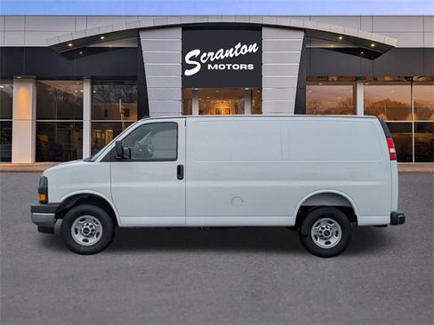 New 2025 GMC Savana 3500 w/ Driver Convenience Package image 2