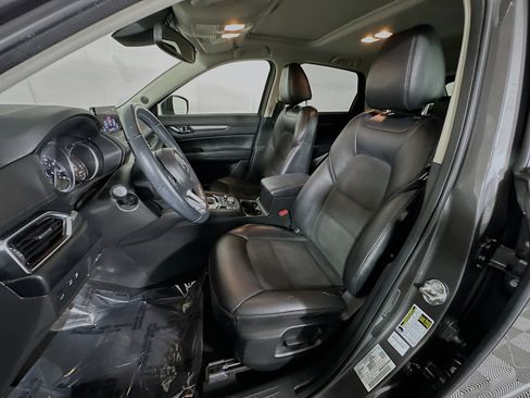 Used 2019 MAZDA CX-5 Touring FWD image 12