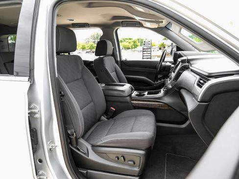 Used 2020 Chevrolet Tahoe LS RWD image 35