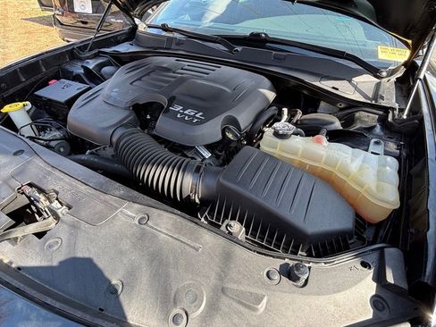 Used 2020 Dodge Charger SXT w/ Cold Weather Package image 25