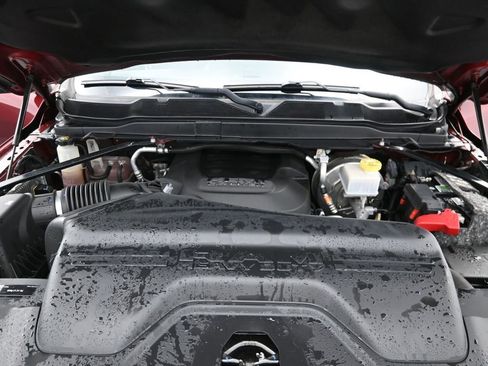 Used 2019 RAM 2500 Tradesman image 13