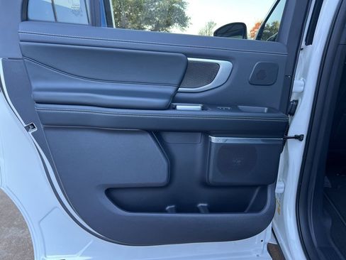 New 2025 Ford Expedition Max Platinum w/ Stealth Performance Package image 12