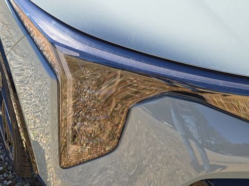 New 2026 Kia K4 GT-Line image 5