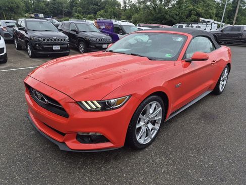 Used 2015 Ford Mustang GT Premium w/ Equipment Group 401A RWD image 2