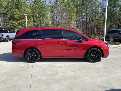 Certified 2026 Honda Odyssey Sport-L image 18