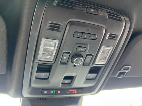 Used 2022 Cadillac Escalade ESV Sport w/ Touring Package AWD/4WD image 60