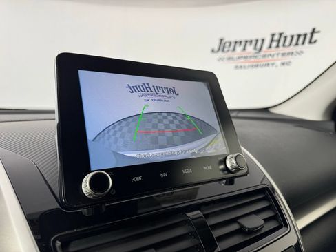 Used 2025 Mitsubishi Eclipse Cross SE AWD/4WD image 3