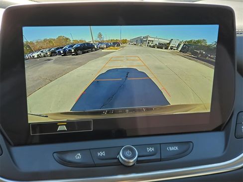 Used 2024 Chevrolet Blazer LT w/ Convenience Package image 35