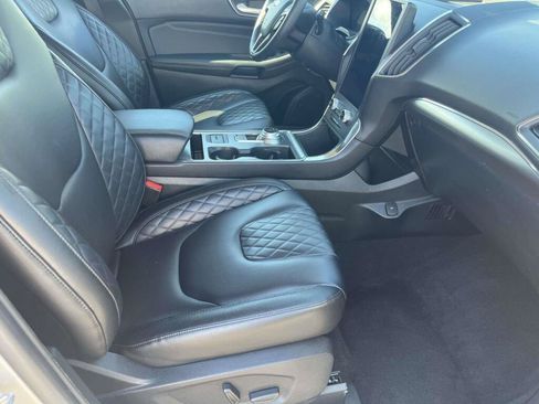 Certified 2024 Ford Edge Titanium AWD/4WD image 22