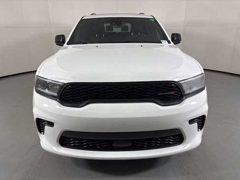 Used 2024 Dodge Durango GT image 3