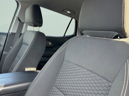 Used 2021 GMC Terrain SLE w/ Driver Convenience Package image 24