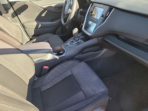 Used 2021 Subaru Outback 2.5i image 13