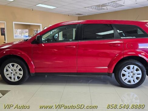 Used 2013 Dodge Journey American Value Package FWD image 6