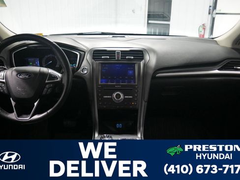 Used 2020 Ford Fusion Energi Titanium image 19