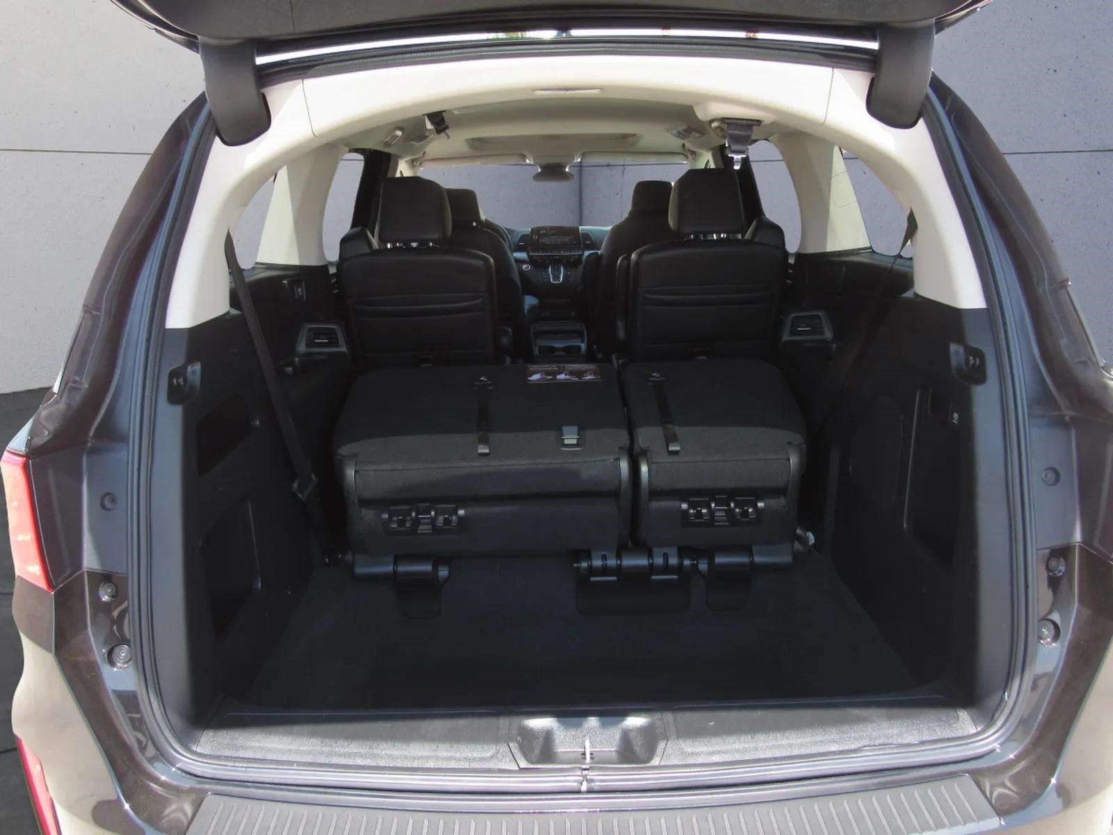 Certified 2025 Honda Odyssey EX-L image 13