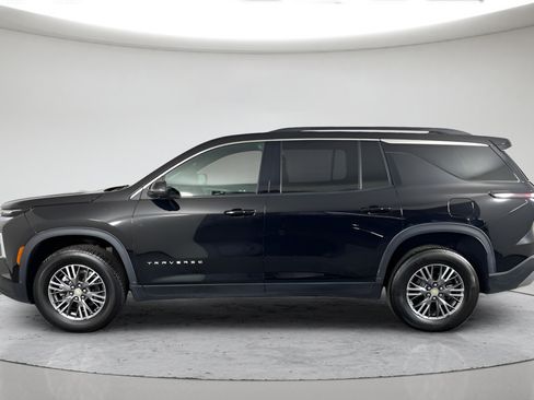 Used 2024 Chevrolet Traverse LT AWD/4WD image 6