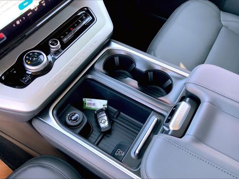 New 2026 Ford Expedition Max Active image 5