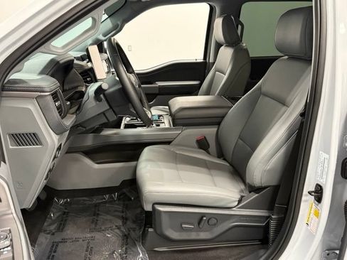 Used 2025 Ford F150 Lightning Flash AWD/4WD image 15