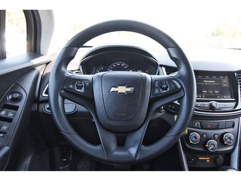 Used 2019 Chevrolet Trax LS w/ Tint and Cruise Package image 17