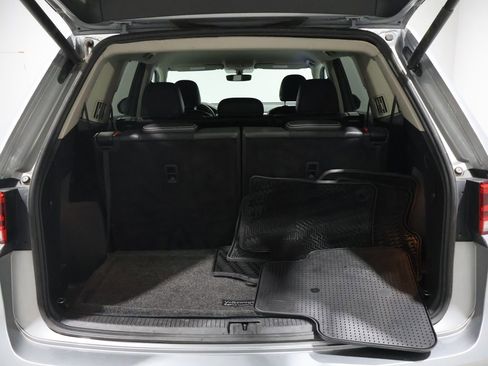Used 2021 Volkswagen Atlas SE image 18
