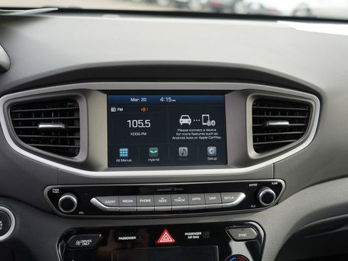 Used 2018 Hyundai Ioniq Blue image 22