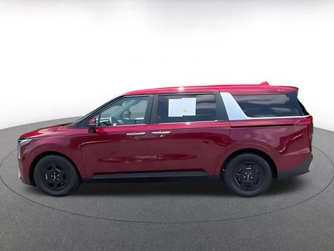 Used 2026 Kia Carnival FWD image 16