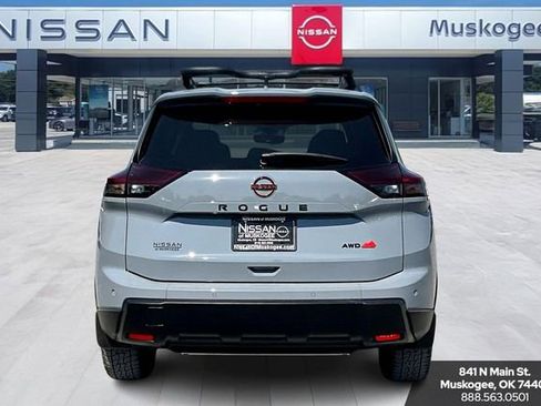New 2026 Nissan Rogue SV image 4