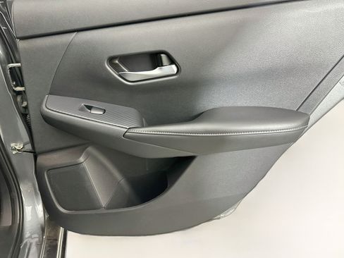 Used 2023 Nissan Sentra SV FWD image 28
