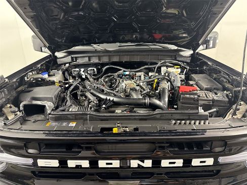 Used 2025 Ford Bronco Outer Banks AWD/4WD image 22