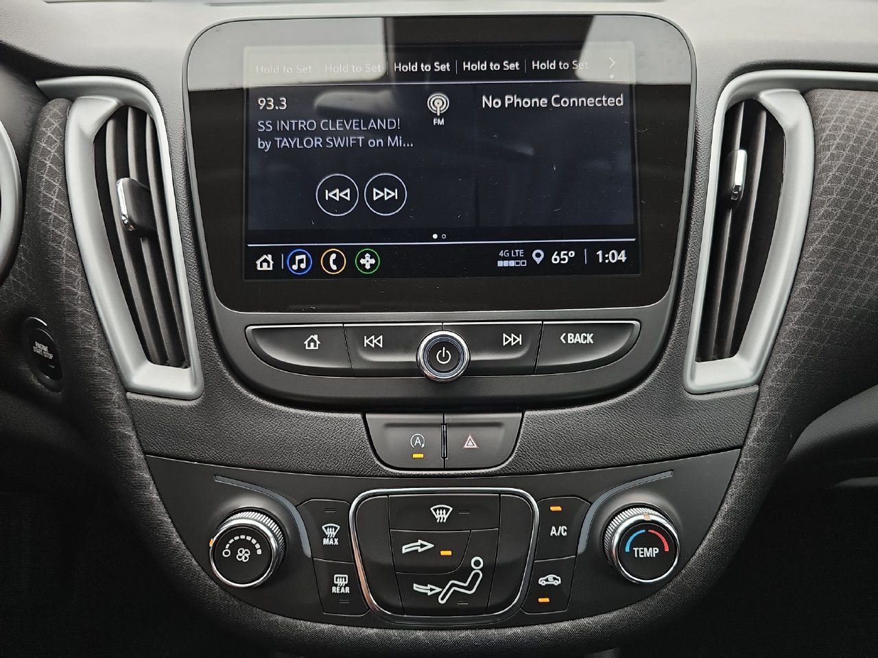 Used 2024 Chevrolet Malibu LS w/ Driver Confidence Package FWD image 24