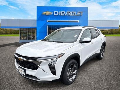New 2025 Chevrolet Trax LT w/ Driver Confidence Package