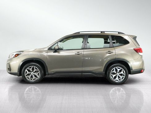 Used 2019 Subaru Forester Premium w/ All-Weather Package AWD/4WD image 2