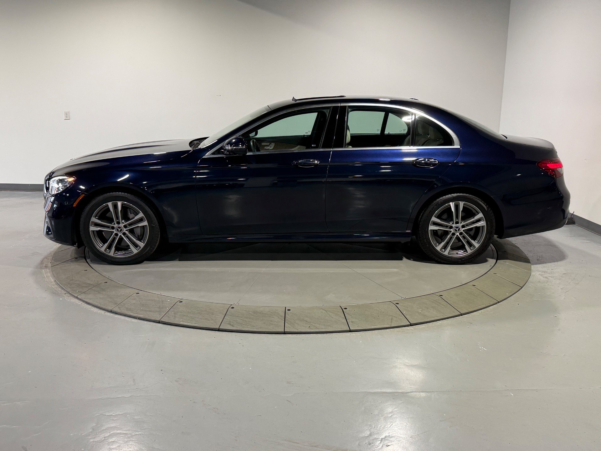 Used 2023 Mercedes-Benz E 350 4MATIC Sedan w/ Premium Package image 12