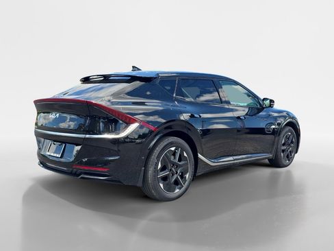 New 2025 Kia EV6 Wind image 5