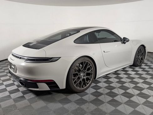 Certified 2023 Porsche 911 Carrera RWD image 7