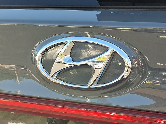 Certified 2023 Hyundai Santa Fe SEL w/ Winter Weather Package AWD/4WD image 29